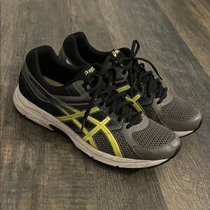 ASICS GEL-CONTEND 3 in Gray and Yellow